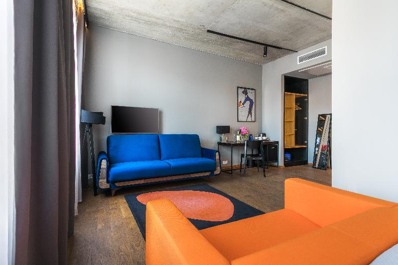 Отель Dada Premium Apart