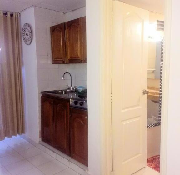 هتل Edificio Nuevo Conquistador