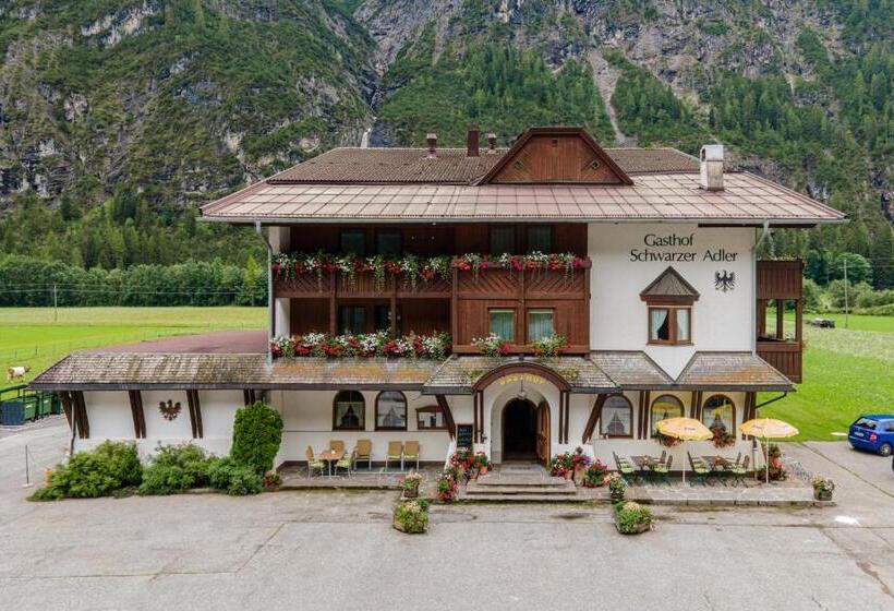 Отель Gasthof Schwarzer Adler