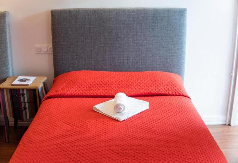 هتل Hôtel Itzalpea