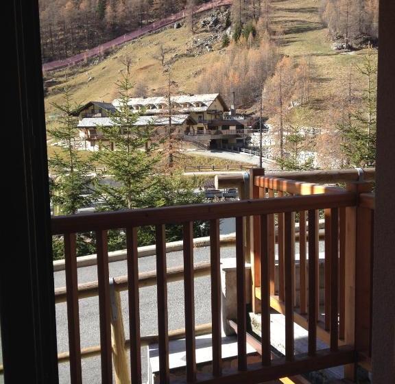 בית מלון כפרי Residence Felik