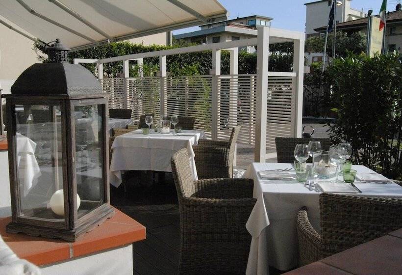 هتل Villa Toscana