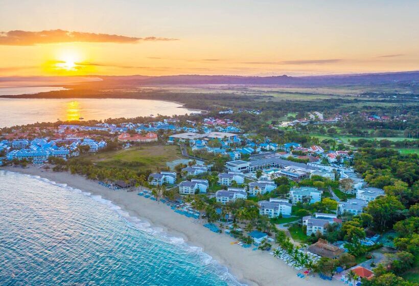 منتجع Emotions By Hodelpa Puerto Plata