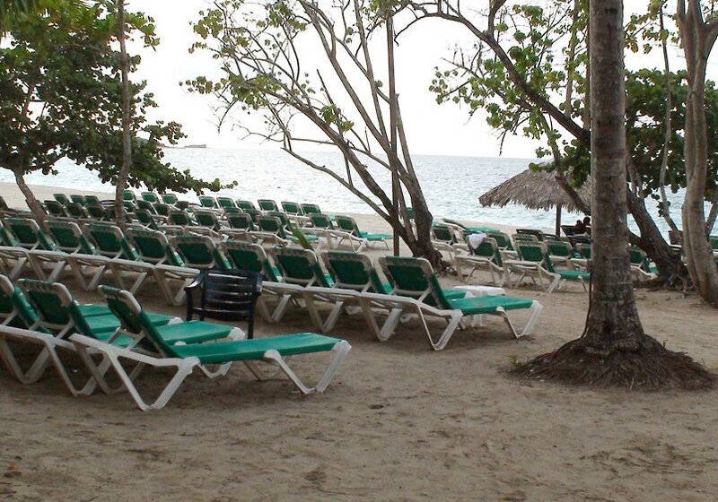 منتجع Emotions By Hodelpa Puerto Plata