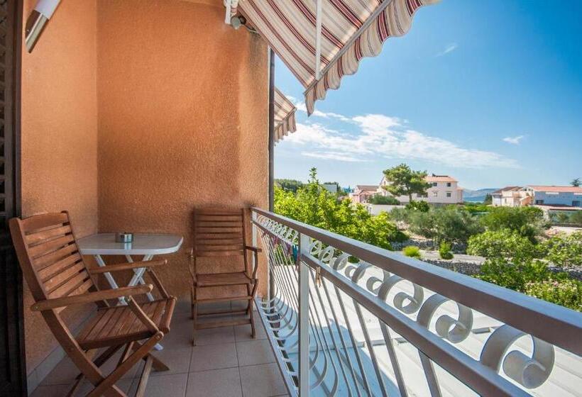 مبيت وإفطار Villa Daniela