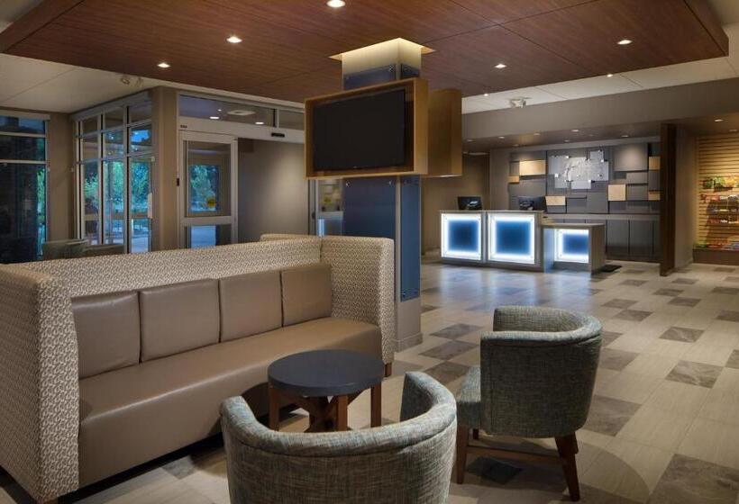 فندق Holiday Inn Express & Suites   Portland Airport   Cascade Stn, An Ihg