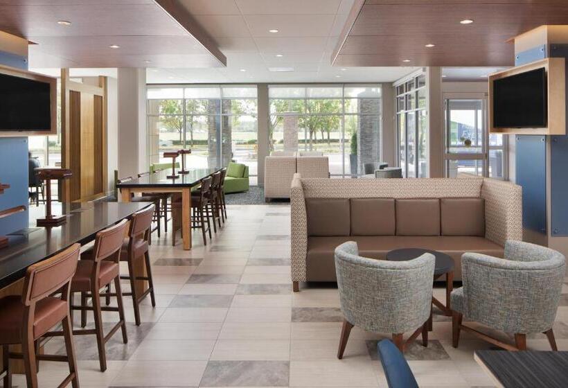 فندق Holiday Inn Express & Suites   Portland Airport   Cascade Stn, An Ihg