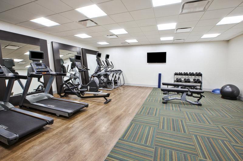 فندق Holiday Inn Express & Suites Okemos   University Area, An Ihg