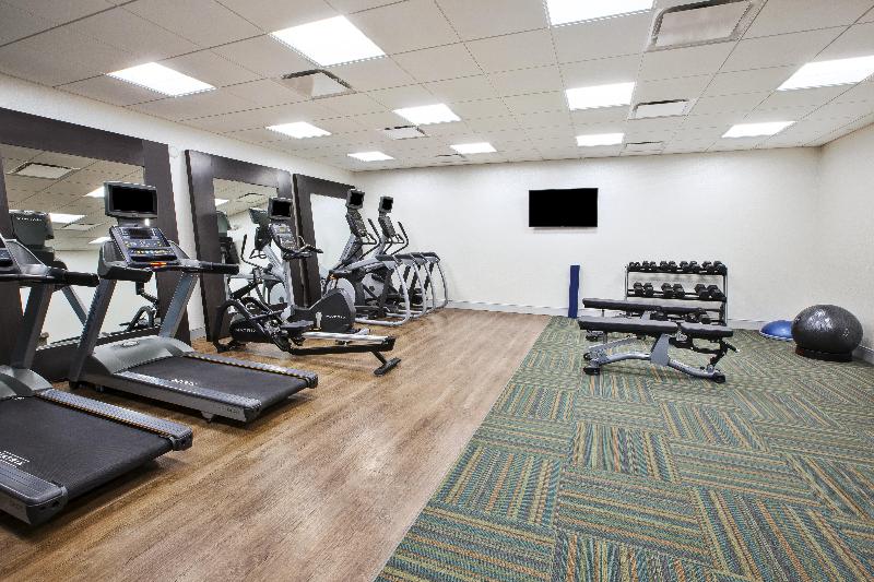 فندق Holiday Inn Express & Suites Okemos   University Area, An Ihg