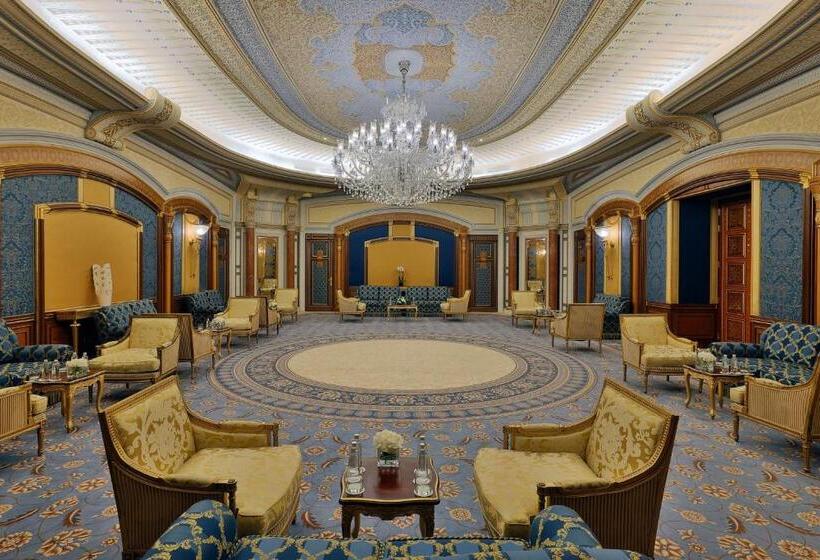 هتل The Ritz Carlton Jeddah