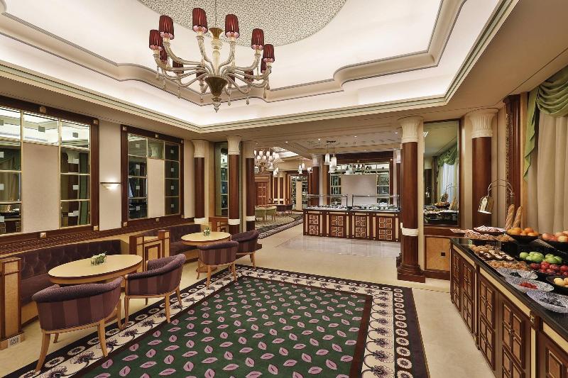 هتل The Ritz Carlton Jeddah