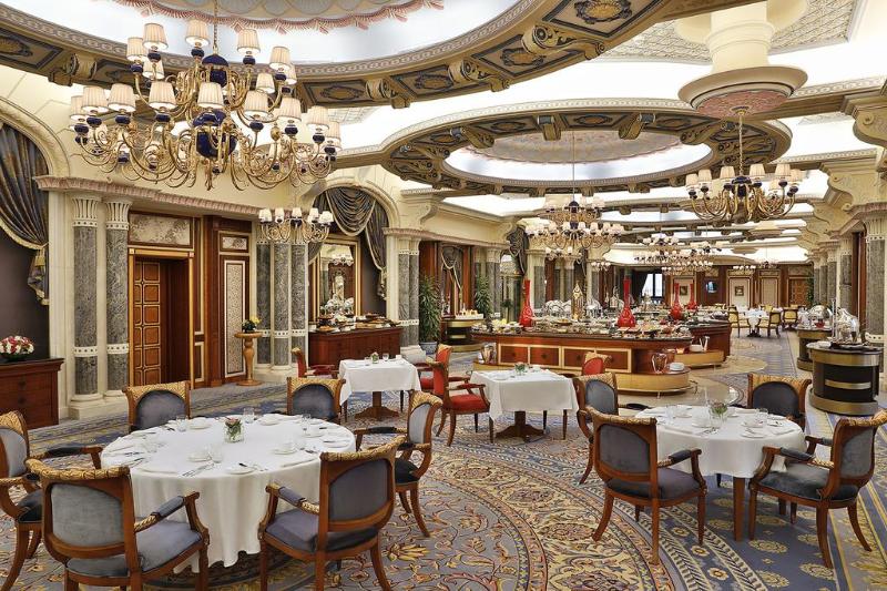 هتل The Ritz Carlton Jeddah