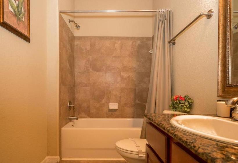 منتجع Community Of Bella Piazza 3 Br Condo By Redawning