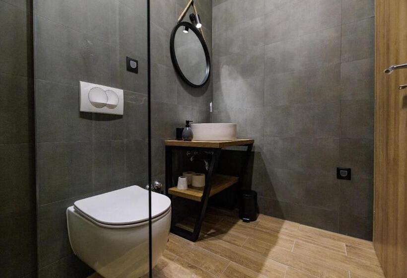 مبيت وإفطار Rooms Lišnić