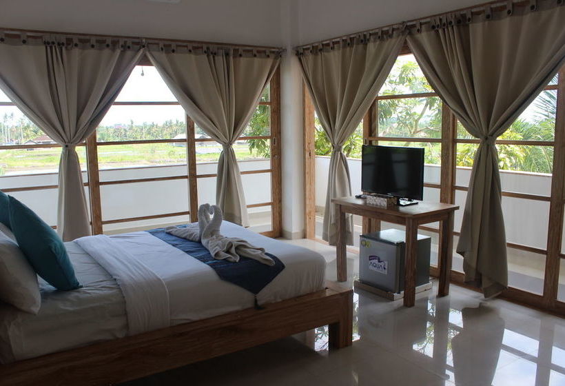 فندق فئة نجمة واحدة Kedungu Surf Camp
