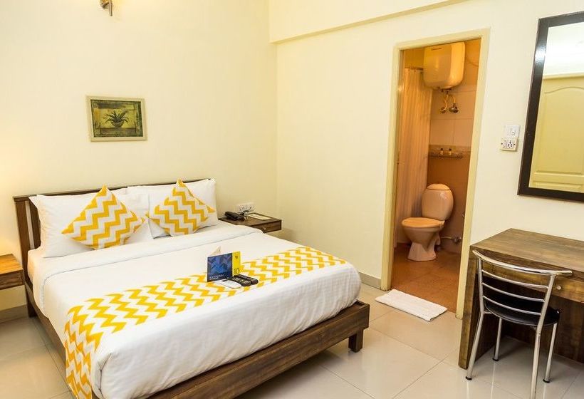 בית מלון כפרי Mint Queensway Suites