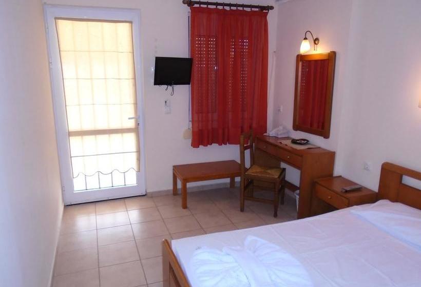 Fotos del hotel Triton:  44
