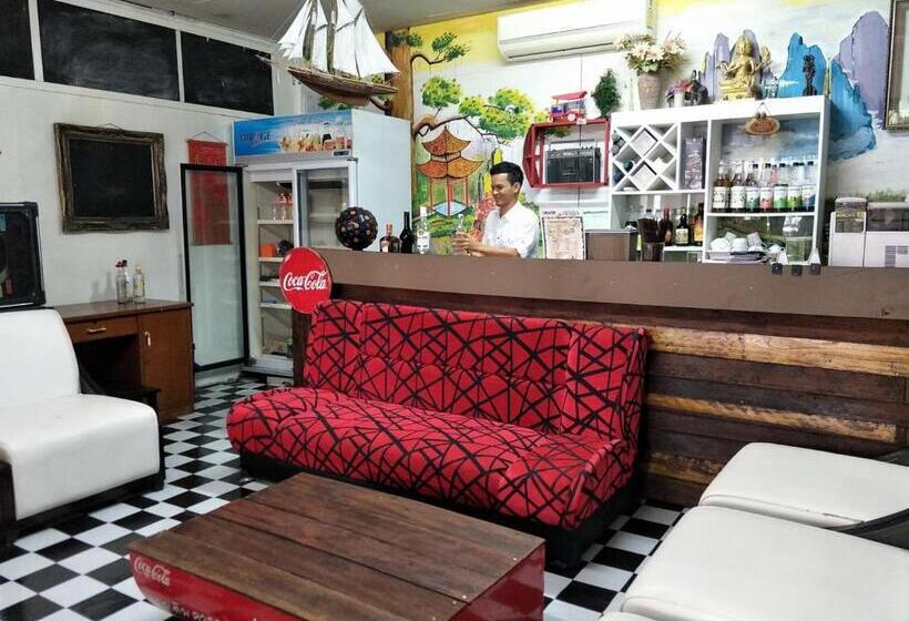 هتل Tuk Tuk Guesthouse