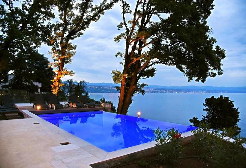 هتل Villa Ariston