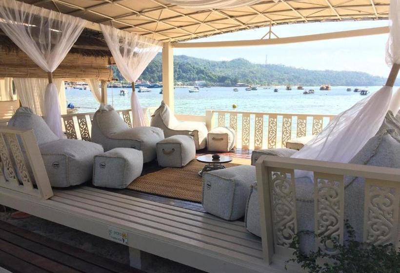 Mama Beach Residence   Adults Only
