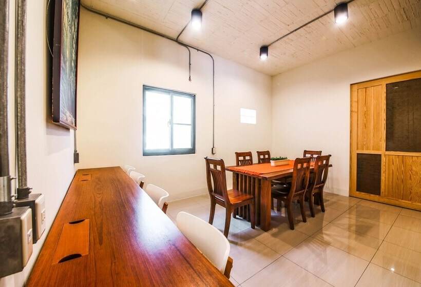 پانسیون Jnbnb