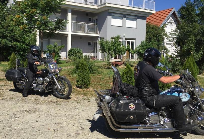 ペンション Pansion Vila Vanda Vukovar