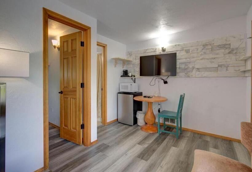 Westerly Motel