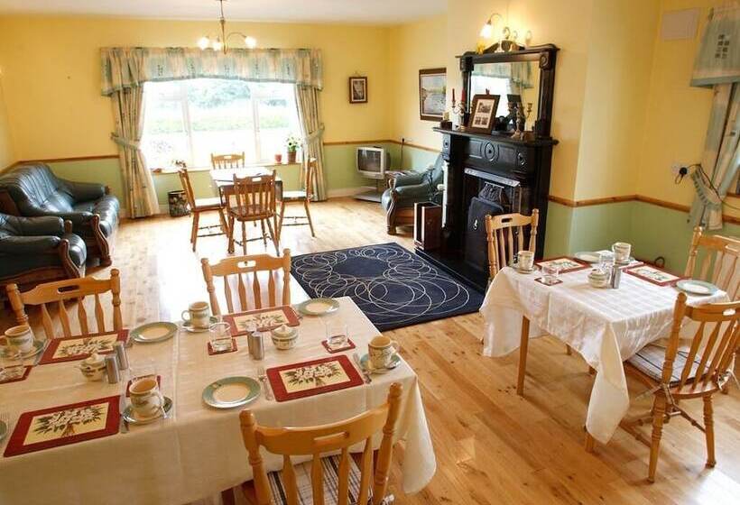 Dun Cromain Bed And Breakfast