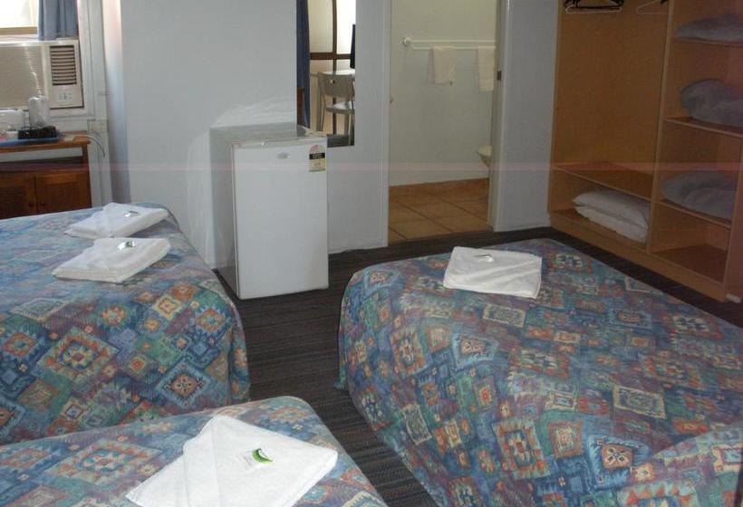 هتل Acacia Inner City Inn