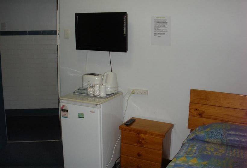 هتل Acacia Inner City Inn