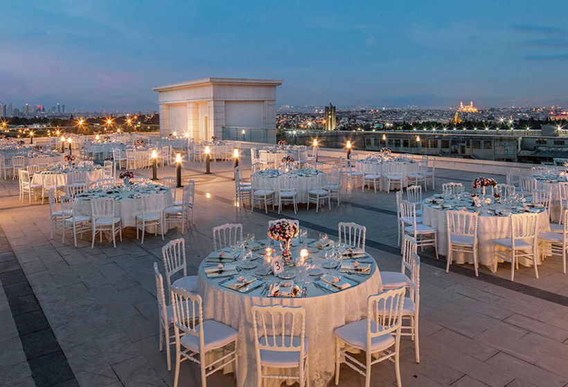 ホテル Doubletree By Hilton Istanbul Topkapi