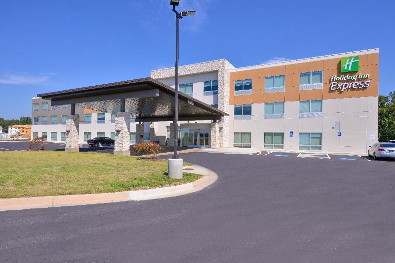 هتل Holiday Inn Express   Bethlehem, An Ihg