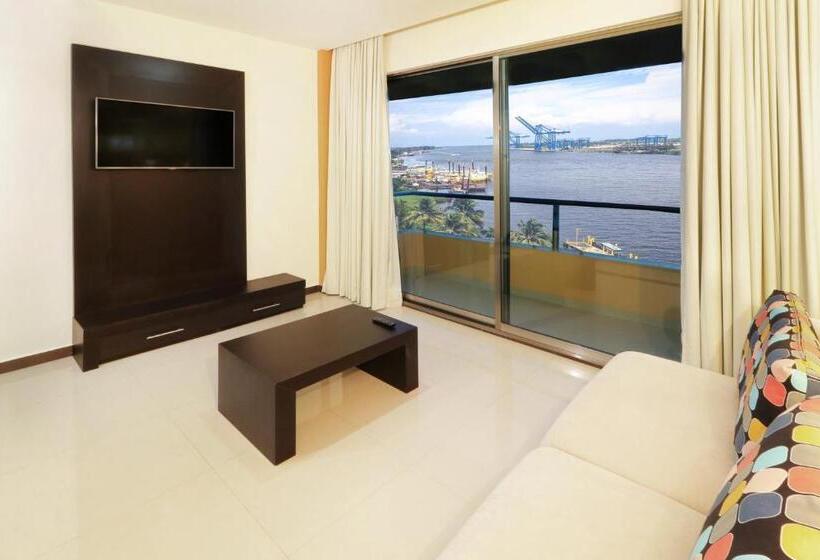 Otel Holiday Inn Express   Tuxpan, An Ihg