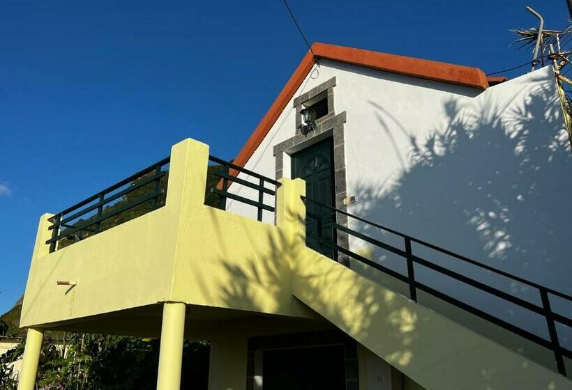 Отель Quinta Da Quebrada