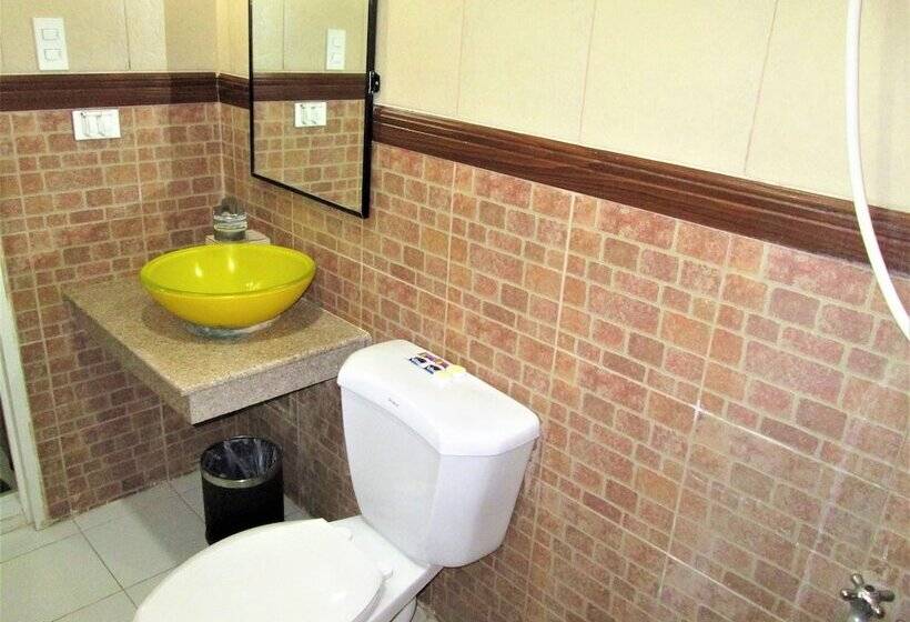 בית מלון כפרי Stonestown Suites