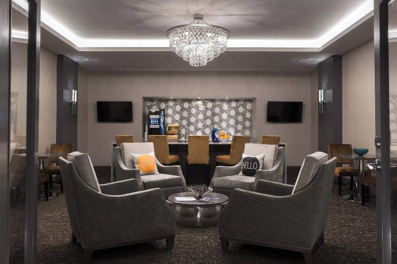 هتل The Current Iowa, Autograph Collection