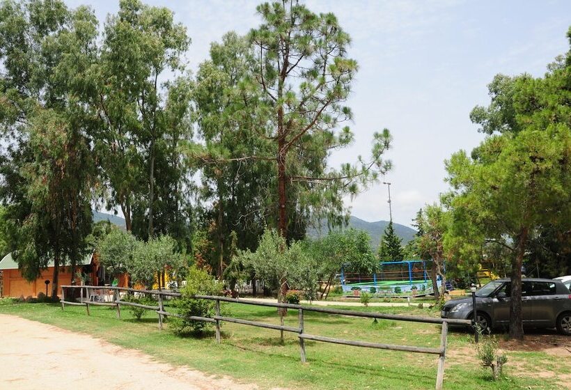 호텔 Villaggio Camping Torre Salinas