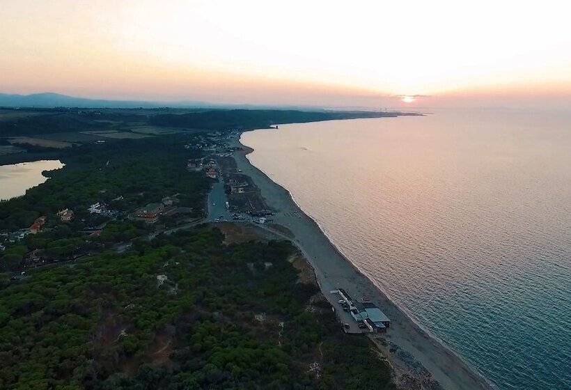 فندق Villaggio Dei Pini