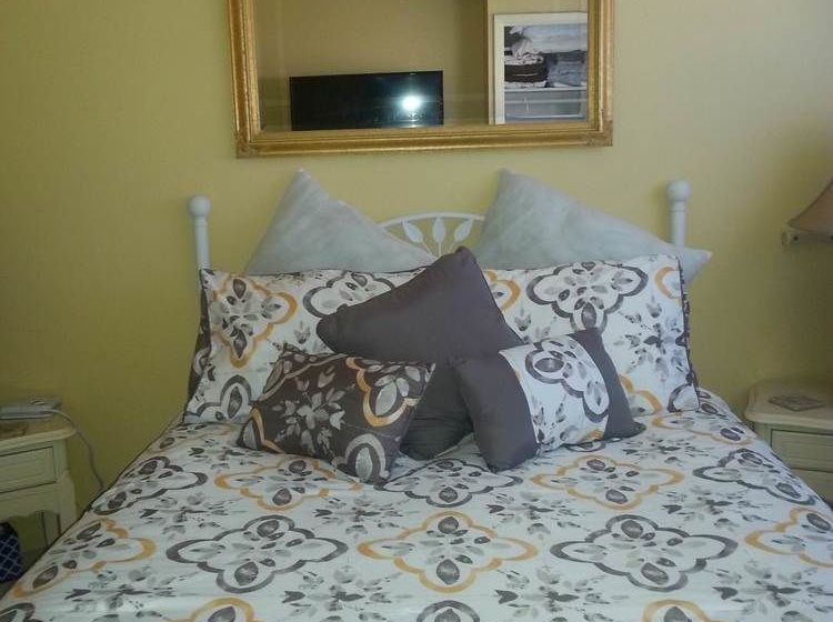 Secret Garden Bed & Breakfast