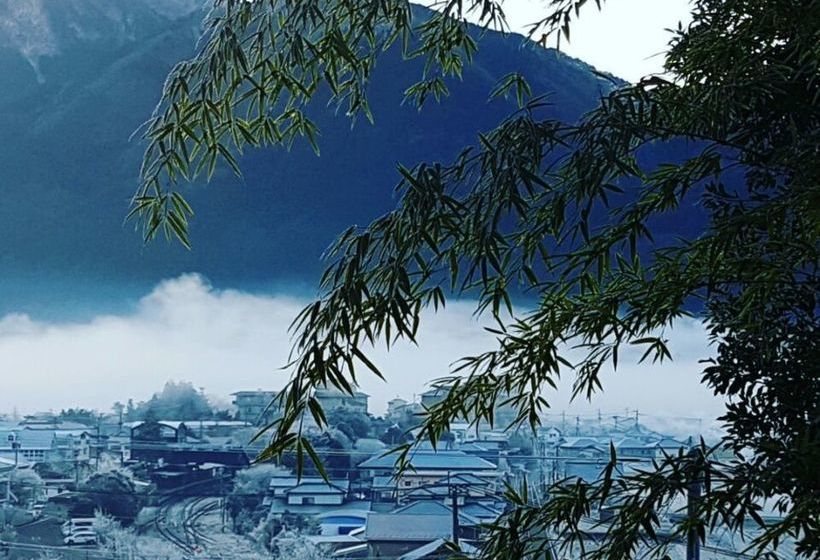 הוסטל Yufuin No Take