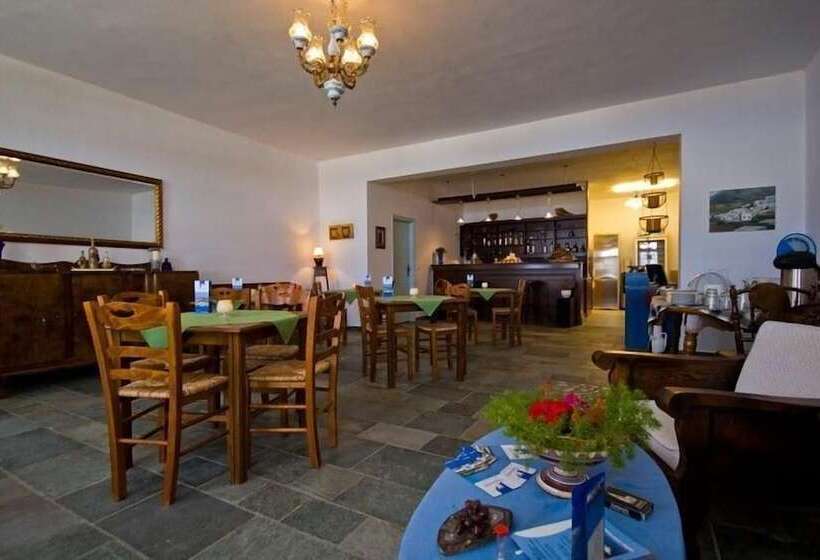 تختخواب و صبحانه Rooms & Apartments Archontou