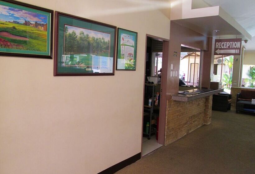 פונדק Kingston Lodge