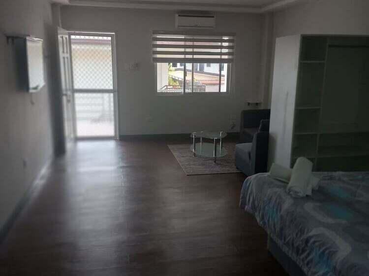 פונדק Kingston Lodge