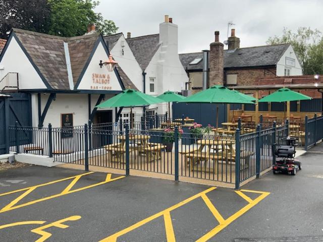 Swan & Talbot Inn