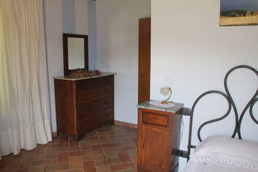 هتل Agriturismo I Pianali