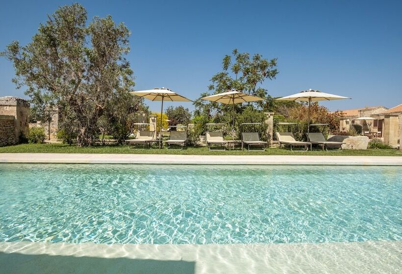 هتل Agriturismo Masseria Costarella