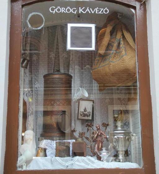 酒店 Aphrodite Apartments & Café