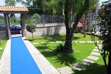 هتل Vesuvio Bed & Breakfast