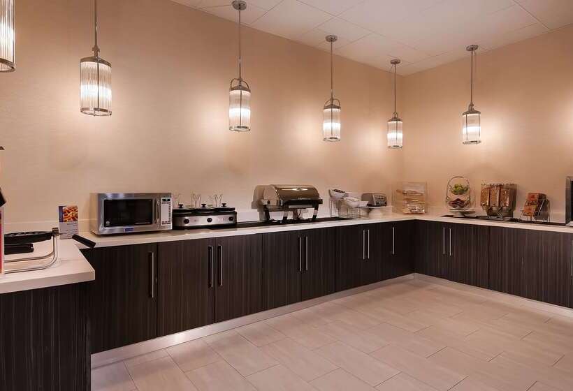 בית מלון כפרי Best Western Plus Executive Residency Baytown