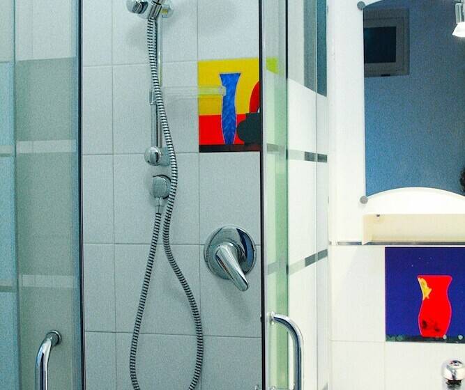 هتل City In Hostel B&b